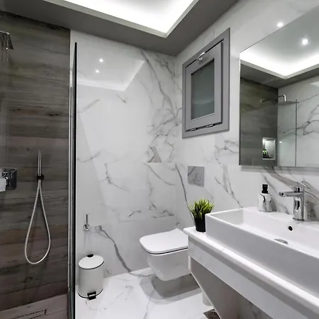 Charming Santorini 2 Bedrooms Premium Private Heated Pool Refined Interior * Perissa (Santorini)