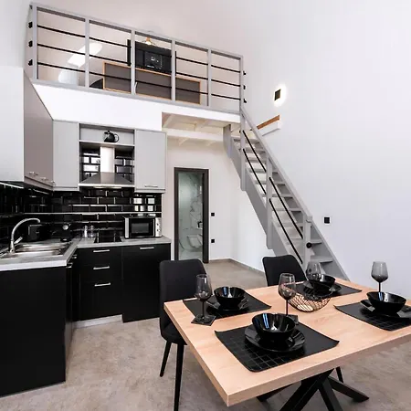 Charming Santorini 2 Bedrooms Premium Private Heated Pool Refined Interior Villa Perissa (Santorini)