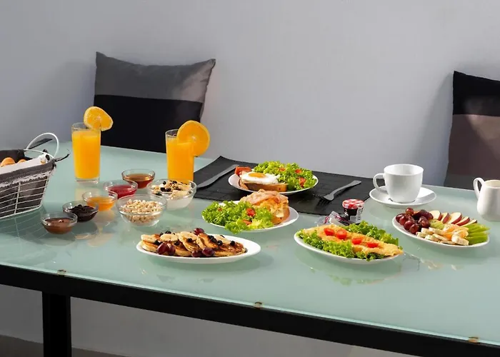 Charming Santorini 2 Bedrooms Premium Private Heated Pool Períssa