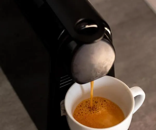 Charming Santorini 2 Bedrooms Premium Private Heated Pool *